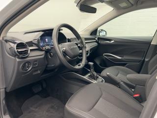 Škoda Fabia Selection – image 15 of 17