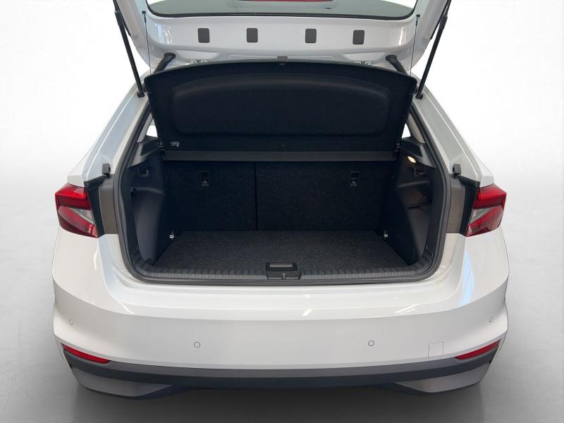 Škoda Fabia Selection – image 11 of 17