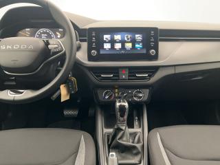 Škoda Kamiq Essence – image 7 of 17