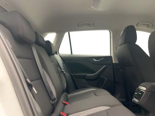 Škoda Kamiq Essence – image 15 of 17