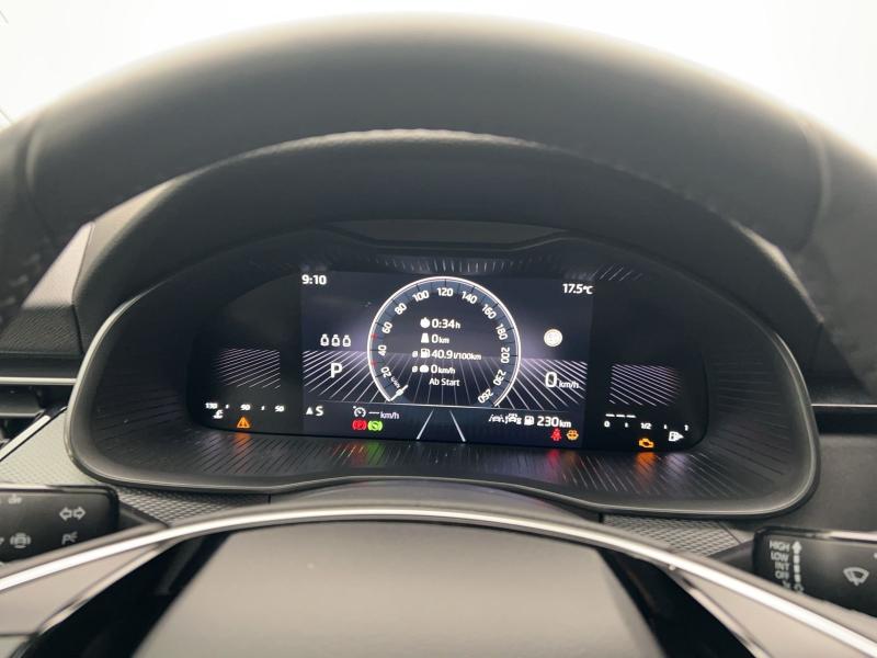 Škoda Kamiq Essence – image 9 of 17