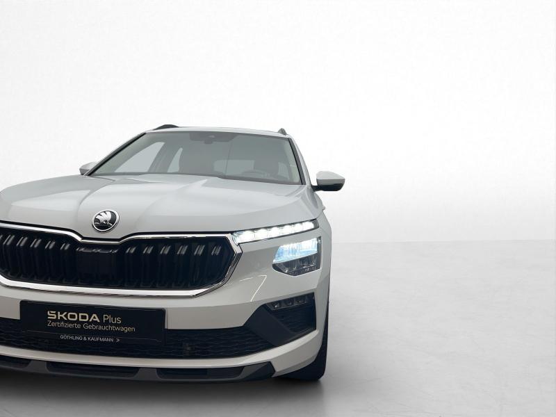 Škoda Kamiq Essence – image 12 of 17