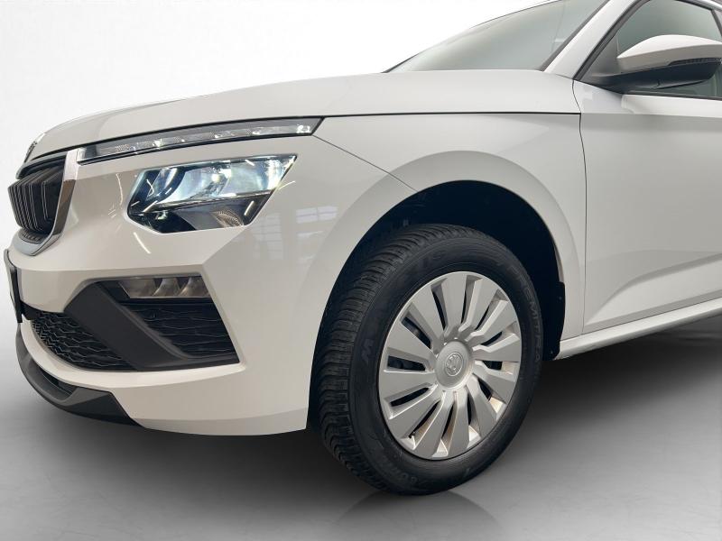 Škoda Kamiq Essence – image 13 of 17