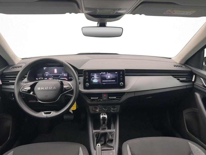 Škoda Kamiq Essence – image 5 of 18