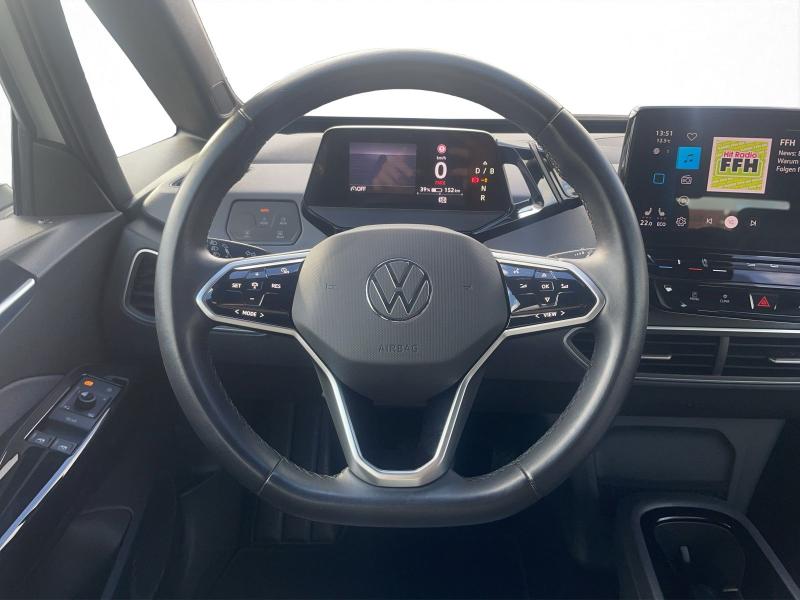 Volkswagen ID.3 Pro Performance – image 8 of 22