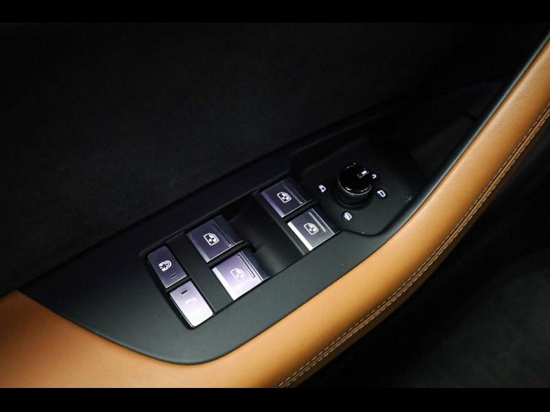 Audi RS 6 Avant – image 18 of 25
