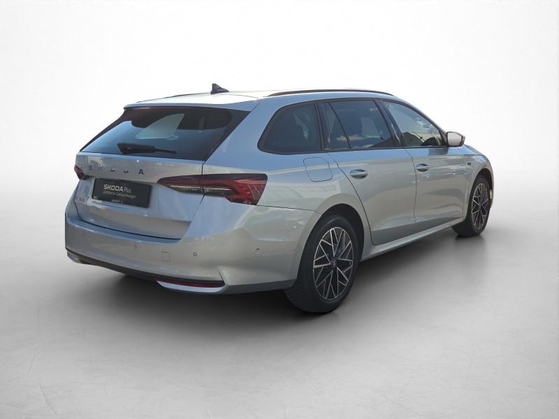 Škoda Octavia Selection – image 2 of 24