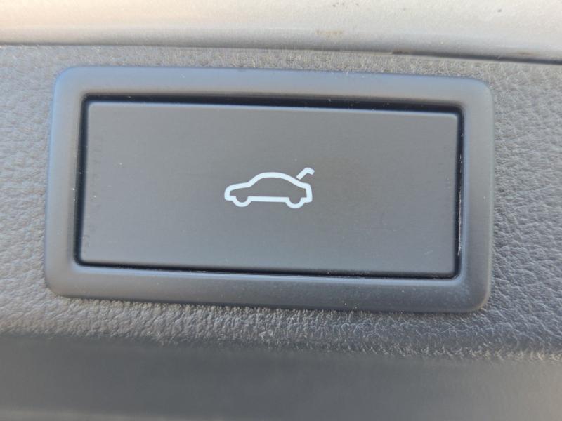 Škoda Octavia Selection – image 12 of 24