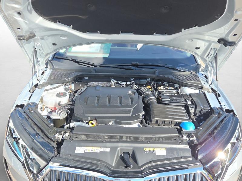 Škoda Octavia Selection – image 18 of 24