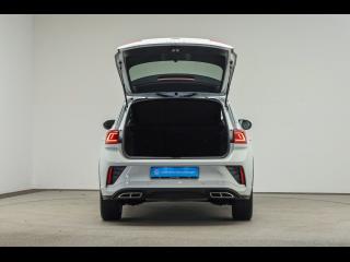 Volkswagen T-Roc R-Line – image 6 of 25