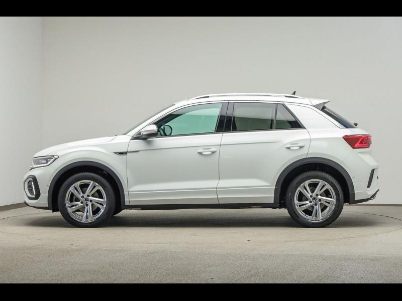 Volkswagen T-Roc R-Line – image 3 of 25