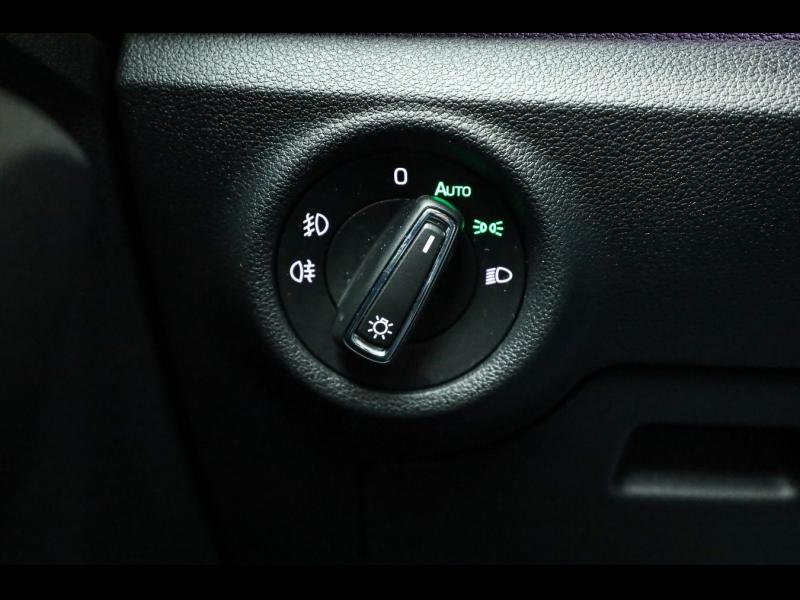 Škoda Kamiq Tour – image 17 of 25