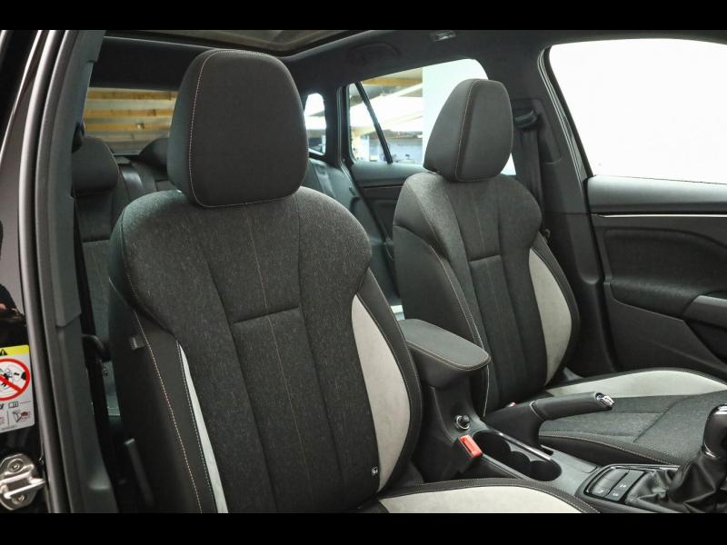 Škoda Kamiq Tour – image 20 of 25
