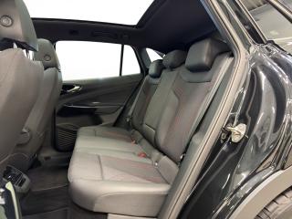 Volkswagen ID.4 GTX – image 14 of 17