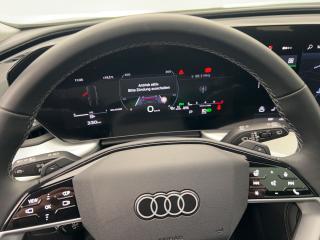 Audi Q5 Sportback Edition – image 9 of 10