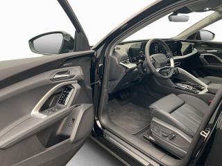 Audi Q5 Sportback Edition – image 14 of 17