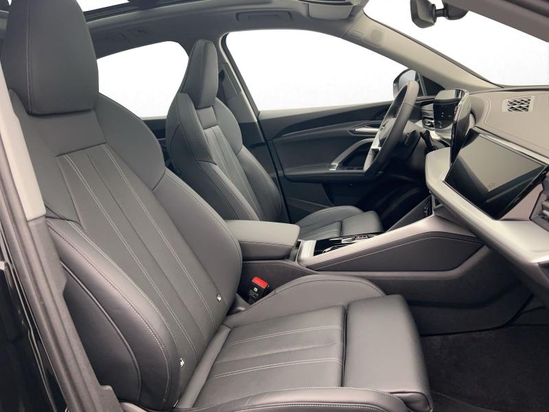 Audi Q5 Sportback Edition – image 4 of 10