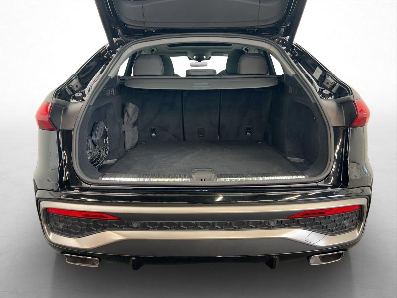 Audi Q5 Sportback Edition – image 11 of 17