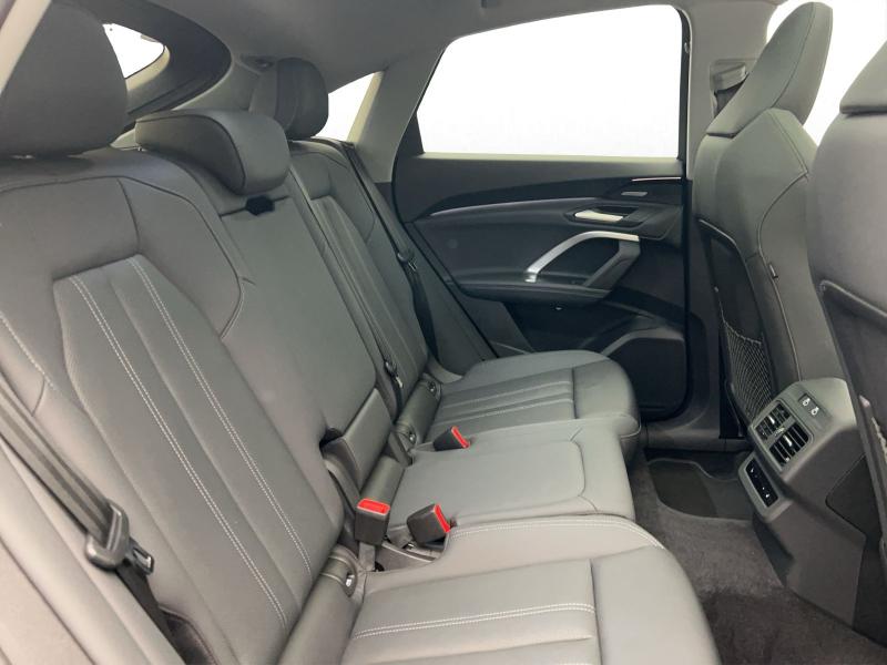 Audi Q5 Sportback Edition – image 16 of 17