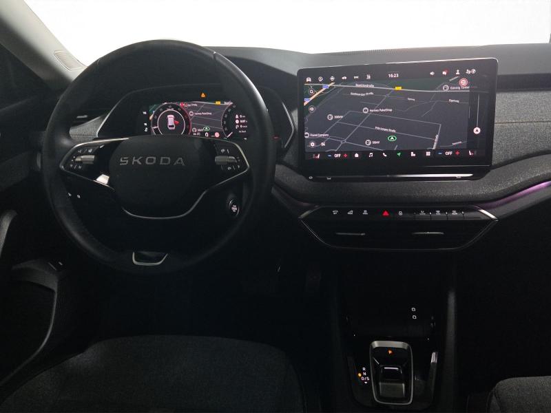Škoda Octavia Selection – image 5 of 17