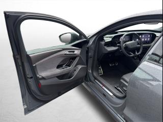 Audi S6 Avant e-tron – image 14 of 23