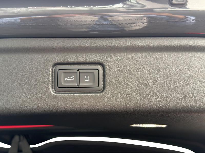 Audi S6 Avant e-tron – image 12 of 23