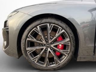 Audi S6 Avant e-tron – image 13 of 25