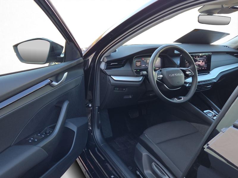 Škoda Octavia Essence – image 14 of 25