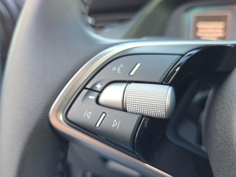 Škoda Octavia Essence – image 23 of 25