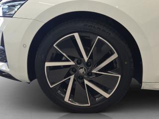 Škoda Octavia Sportline – image 12 of 17