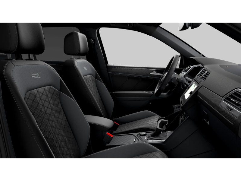 Volkswagen Tiguan R-Line – image 10 of 10