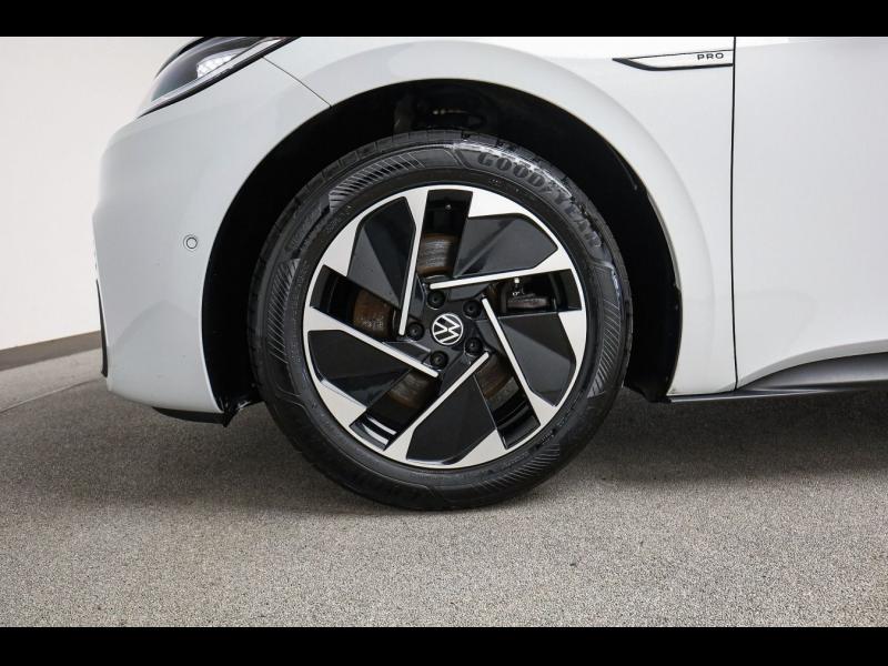 Volkswagen ID.3 Pro Performance – image 7 of 25
