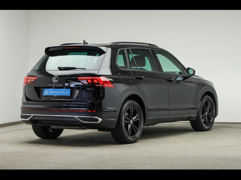 Volkswagen Tiguan Sport – image 2 of 25