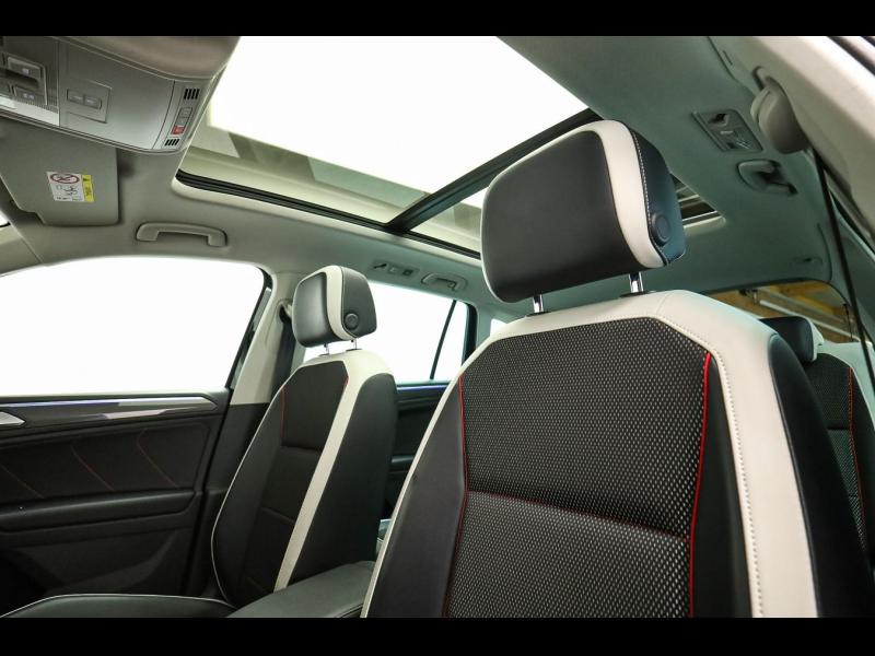 Volkswagen Tiguan Sport – image 23 of 25