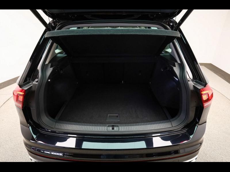 Volkswagen Tiguan Sport – image 24 of 25