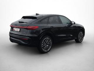 Audi Q5 Sportback S line – image 19 of 22