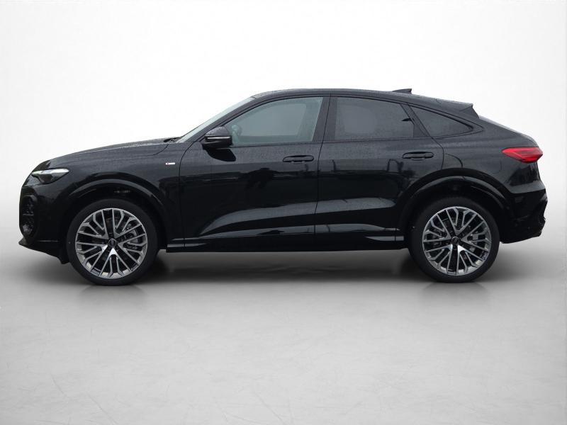 Audi Q5 Sportback S line – image 3 of 22