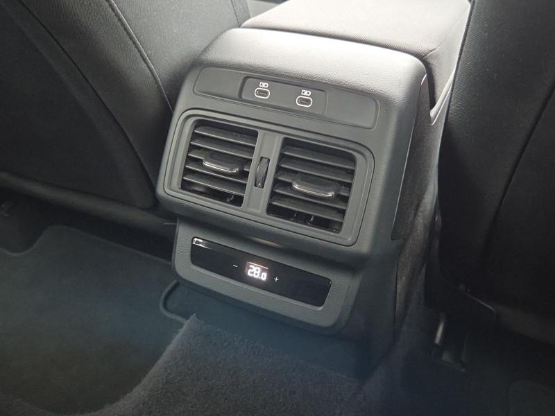 Audi Q5 Sportback S line – image 17 of 22
