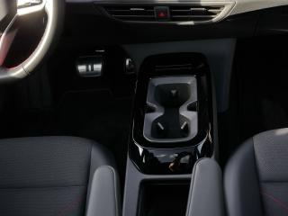Volkswagen ID.4 GTX – image 7 of 24