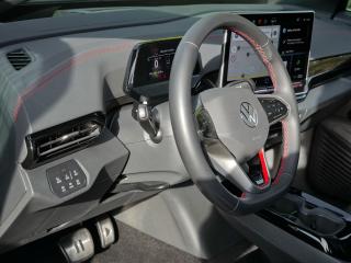 Volkswagen ID.4 GTX – image 19 of 24