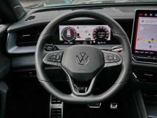 Volkswagen Tayron R-Line – image 9 of 24
