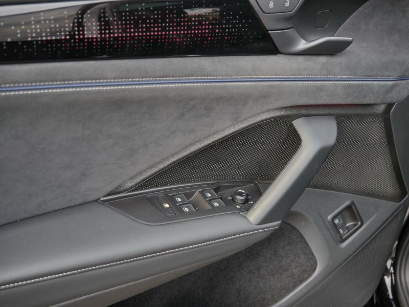 Volkswagen Tayron R-Line – image 21 of 24