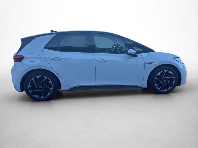 Volkswagen ID.3 Pro Performance – image 3 of 19