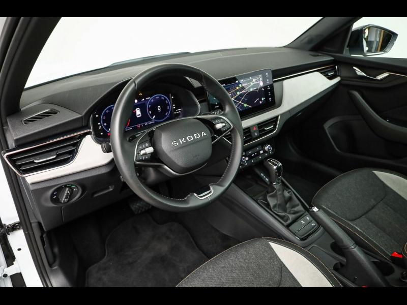 Škoda Kamiq Tour – image 9 of 25
