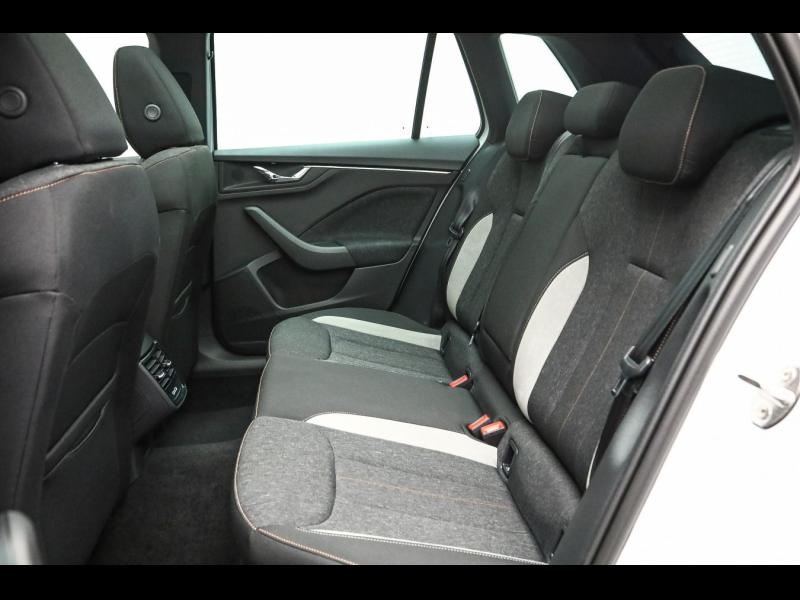 Škoda Kamiq Tour – image 22 of 25