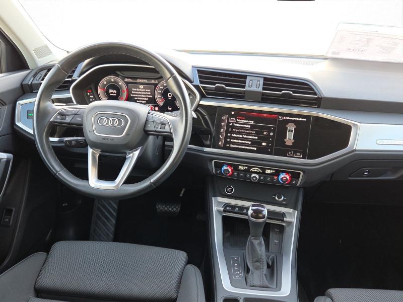 Audi Q3 Sportback S line – image 5 of 25