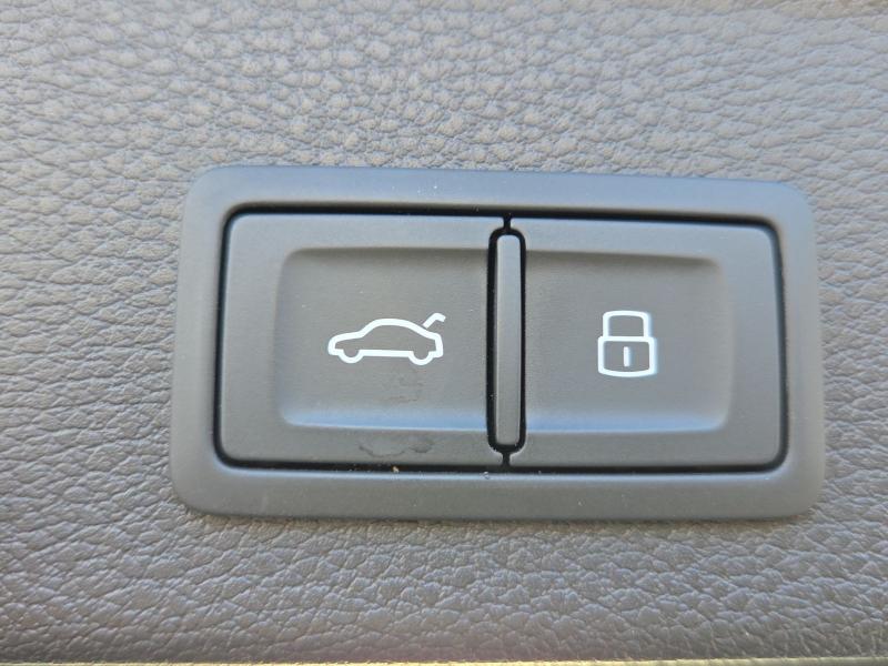 Audi Q3 Sportback S line – image 12 of 25