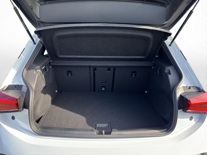 Cupra Born – image 11 of 16