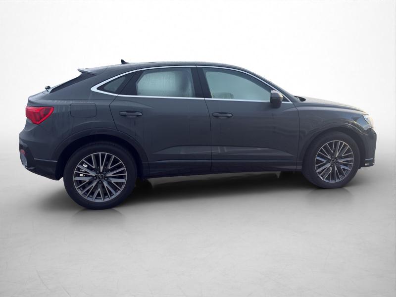 Audi Q3 Sportback – image 3 of 24