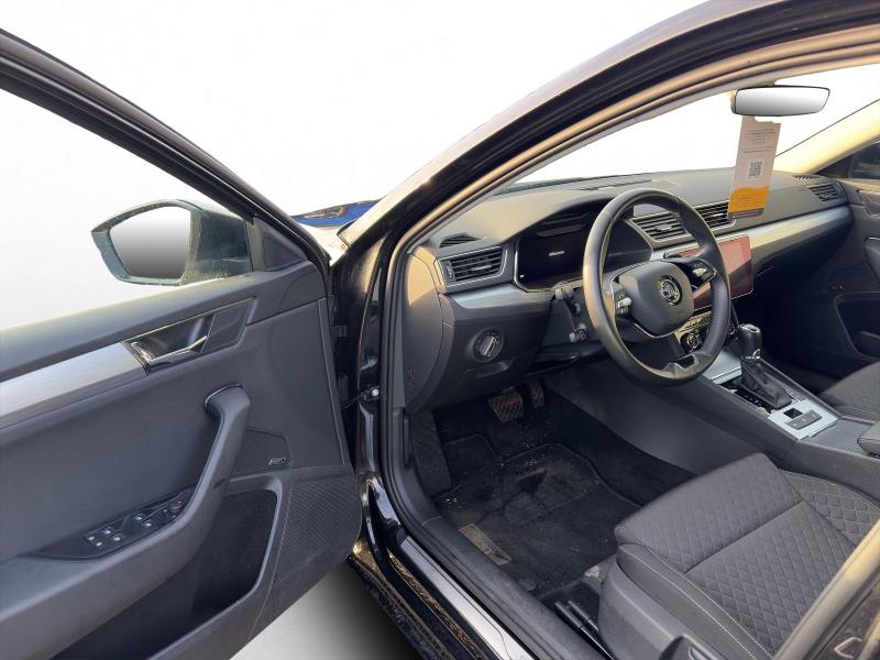 Škoda Superb Ambition – image 7 of 7